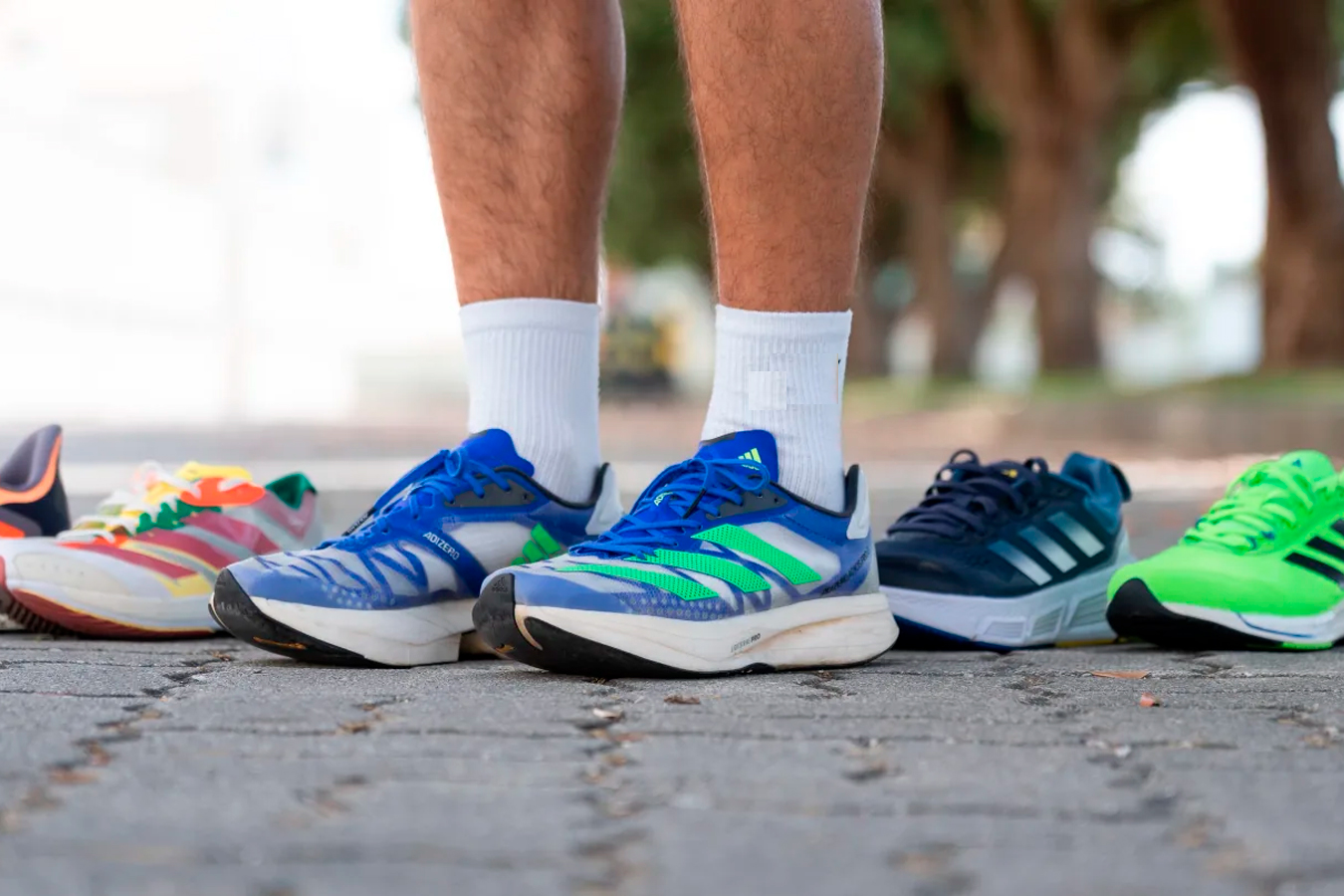 TENIS_1350_900